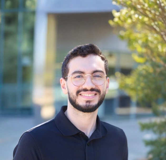 Mo, Canadian med school application strategist